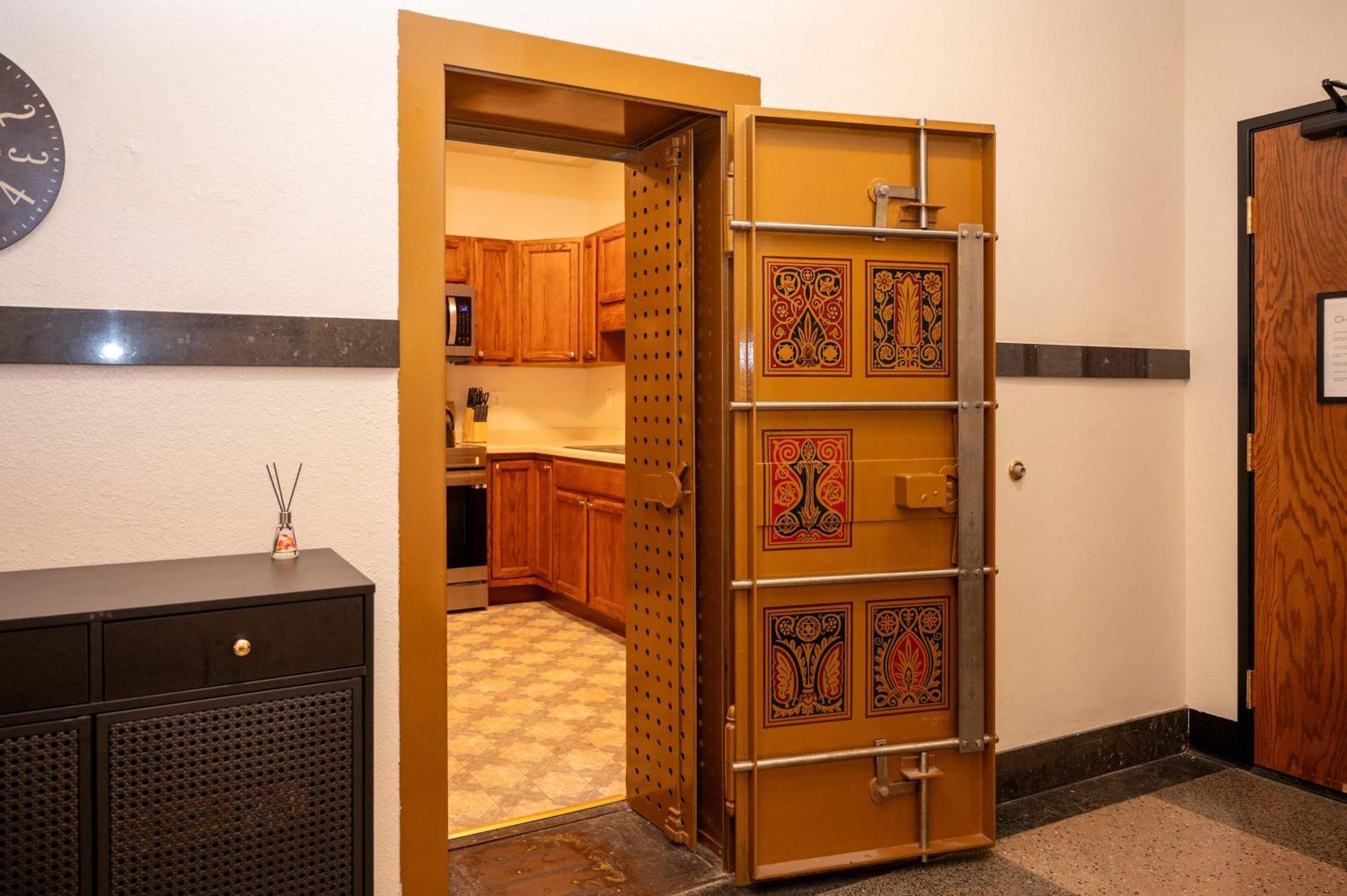 City Hall Vault روتشيستر المظهر الخارجي الصورة